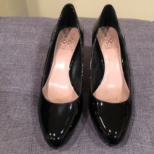 Vince Camuto ‘Desti’ black patent heels